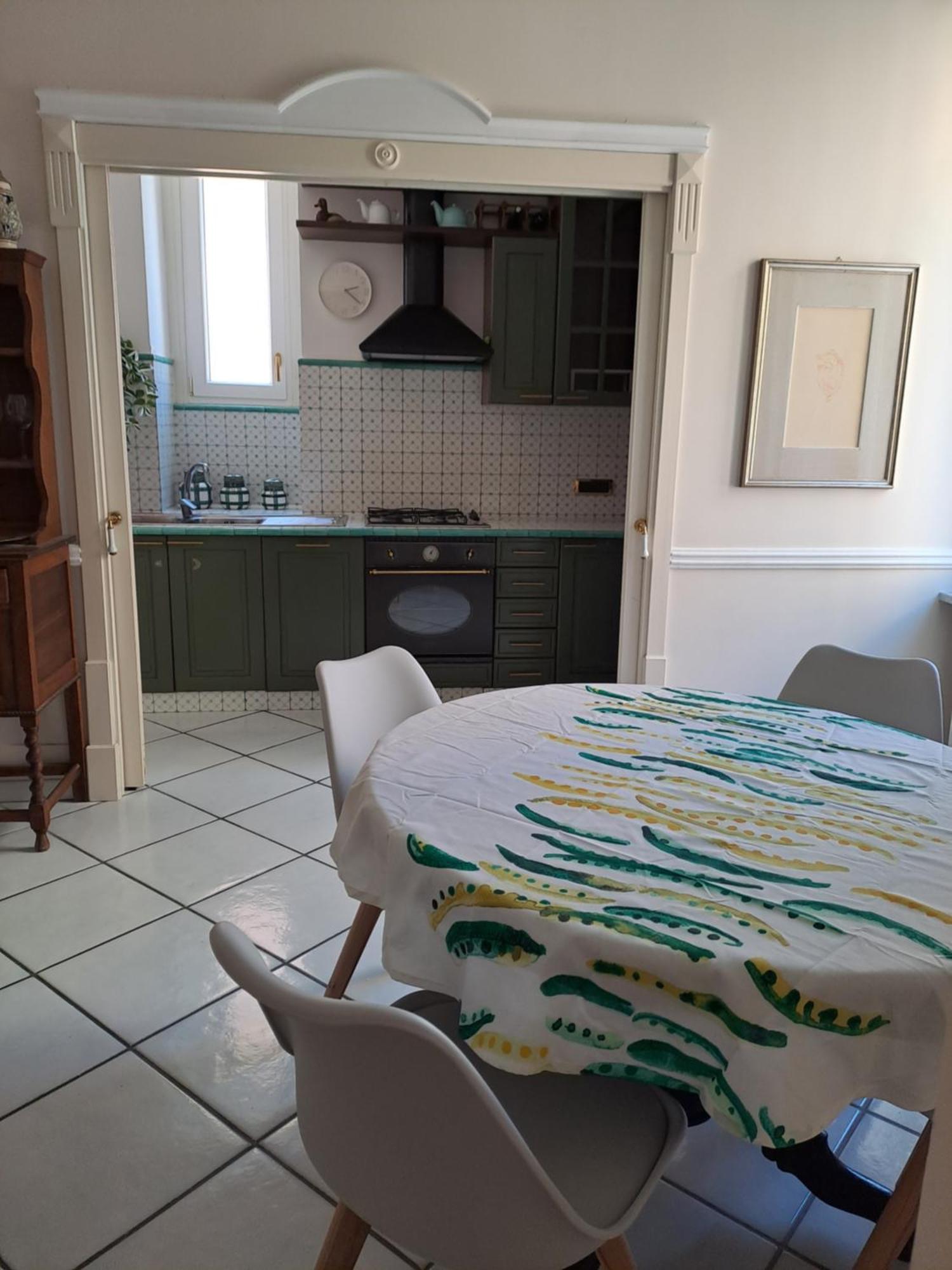 סלרנו Grimaldi Apartment מראה חיצוני תמונה